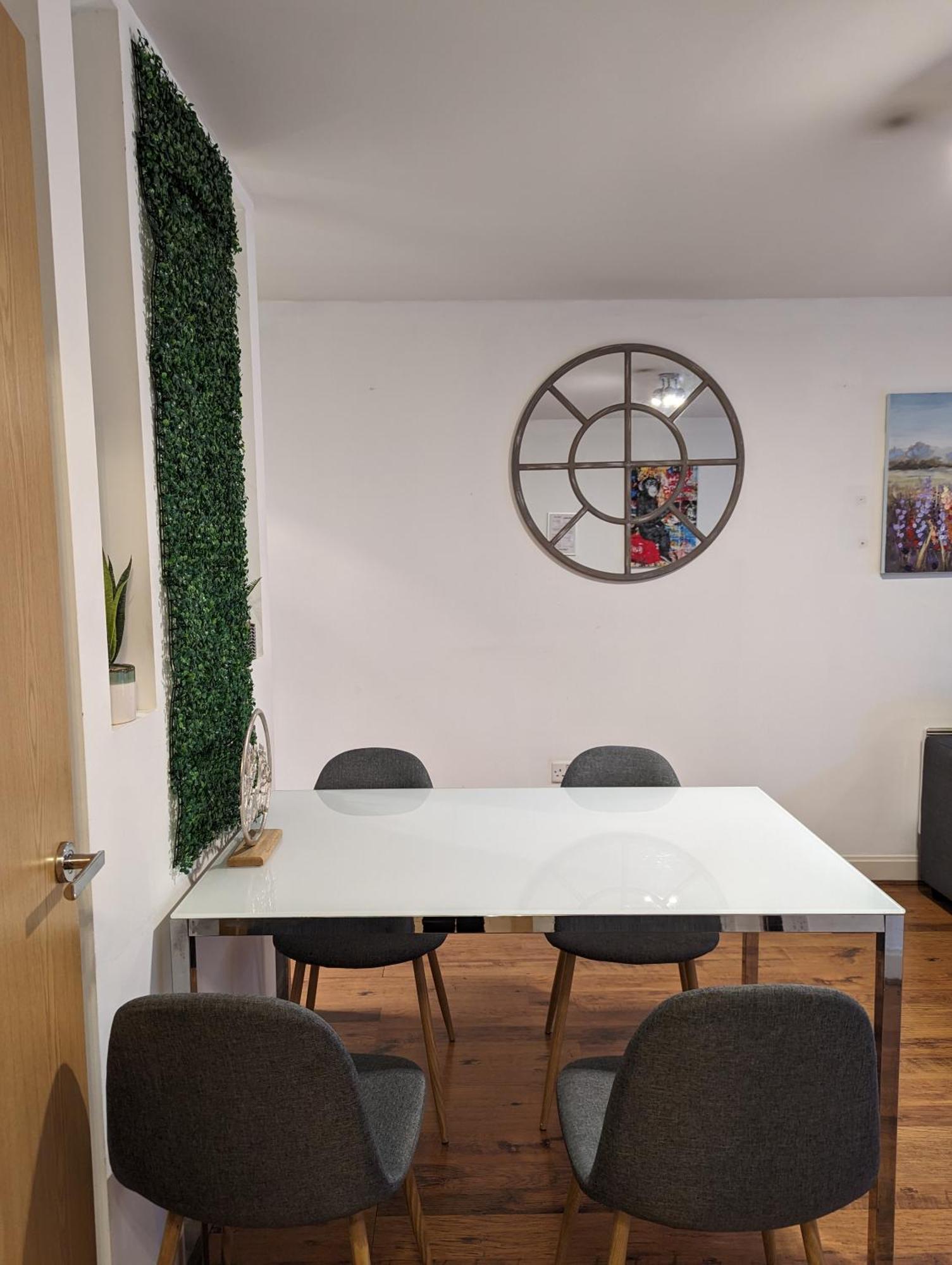 Birmingham Chinatown Insta-Style Apartments Экстерьер фото